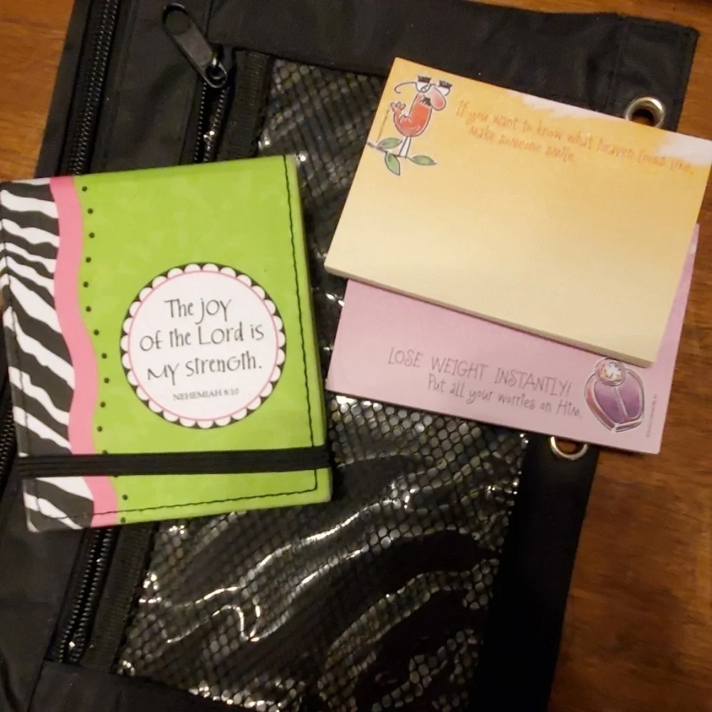 ✏👝🗒 Binder pencil bag & notepads